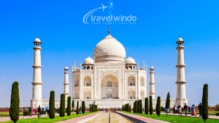 cheap flight tickets to Delhi.